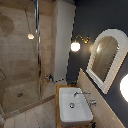Stuning Appartement2bed Room,70m2- 1minutegare Montparnasse,center,close To Eiffel Tour And Louvre Meusm,front Metro ホームステイ