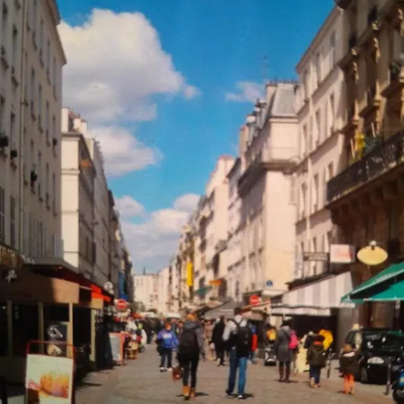 Stuning Appartement2bed Room,70m2- 1minutegare Montparnasse,center,close To Eiffel Tour And Louvre Meusm,front Metro ホームステイ パリ